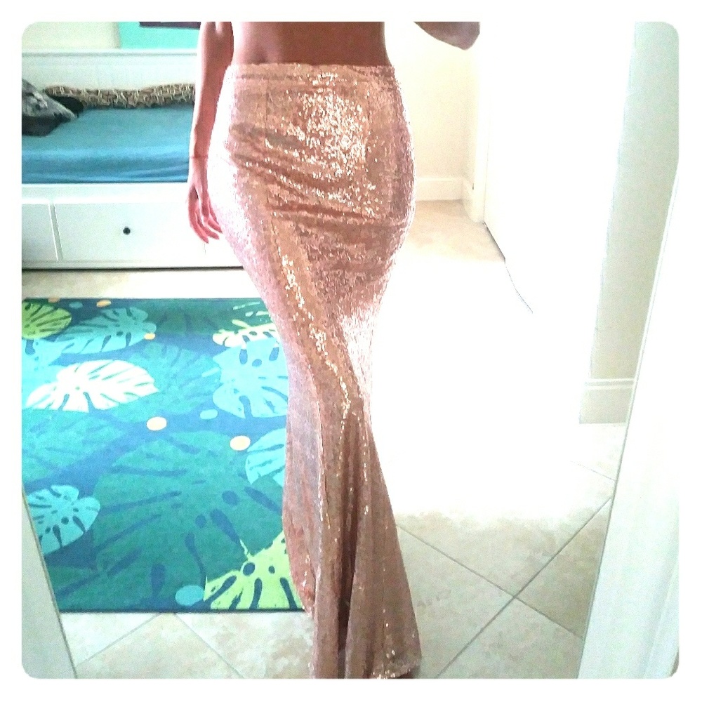 Fancy long skirt